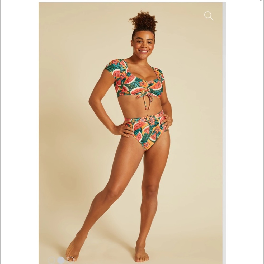 NWOT ModCloth Boardwalk Bliss Crop Bikini Top